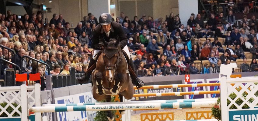 Löwen Classics: Andrew Kocher gewinnt Eröffnungsspringen in Braunschweig