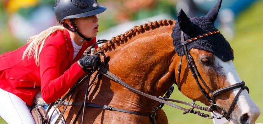 EM Fontainebleau: U21-Springreiter gewinnen Silbermedaille