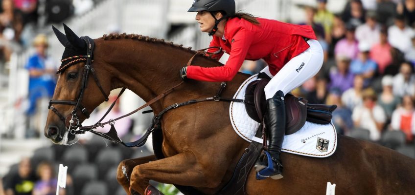 Simone Blum reitet erstmals Weltcup – nach der Hochzeit