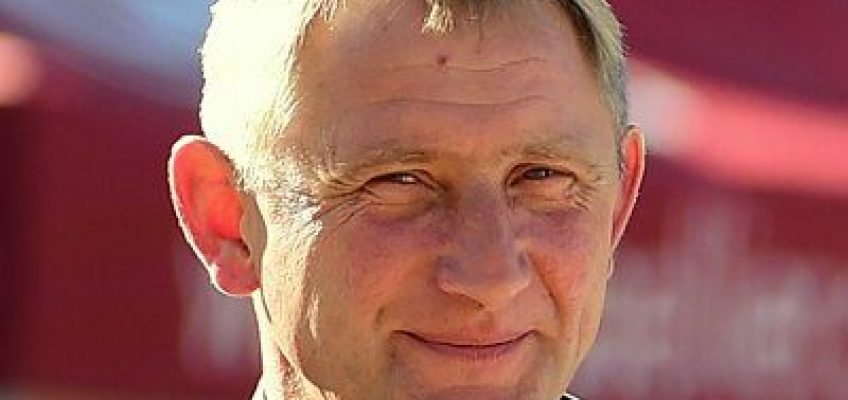Späte Ehrenerklärung des Holsteiner Verbandes nach Ove Asmussens Rauswurf