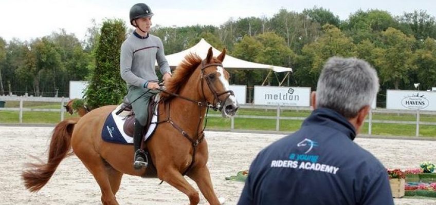 Young Riders Academy schickt zwei Top-Talente zu Marco Kutscher