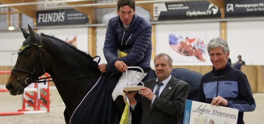 Hans-Thorben Rüder gewinnt Grand Prix of Riesenbeck vor Andreas Schou