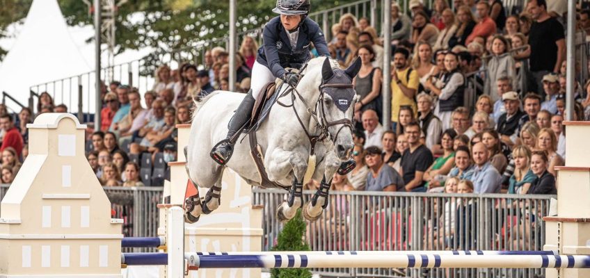 Wie im Flug: Sophie Hinners & Churchill gewinnen CSI4* Große Tour in Münster vor Kutscher und Thieme