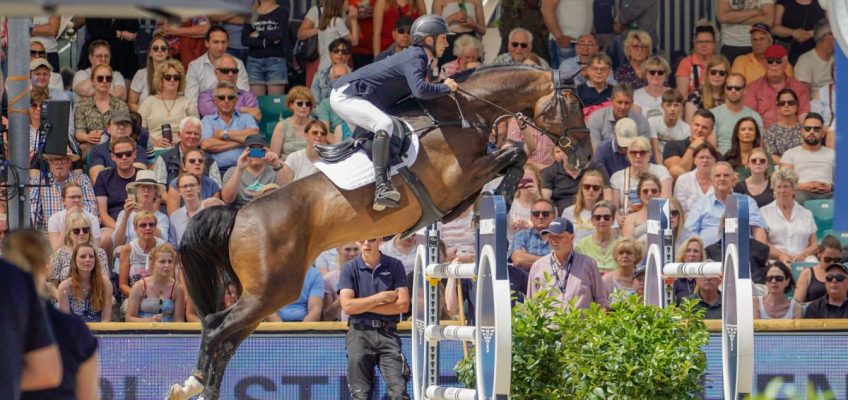 Michael Viehweg gleich zweimal siegreich im CSI3* in Samorin