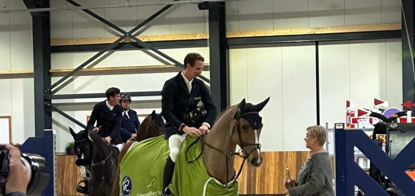 Felix Hassmann gewinnt beim CSI2* im niederländischen Deurne