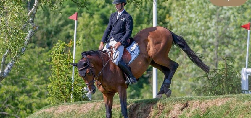 David Simpson vermasselt William Funnell den fünften Derby-Sieg in Hickstead