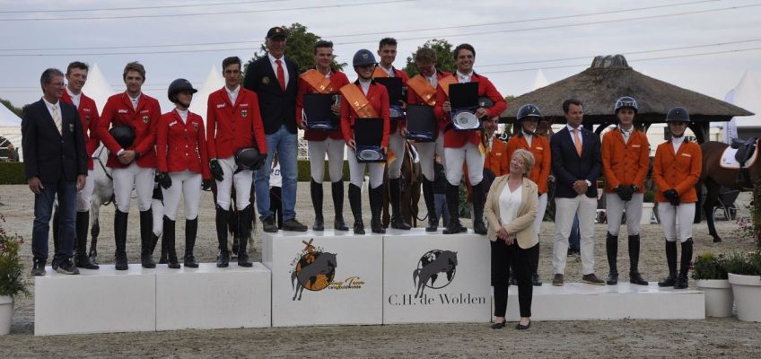 Deutschlands Junge Reiter Zweite im Nationscup in Zuidwolde!