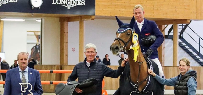 Mario Stevens vor Hannes Ahlmann im Grand Prix of Riesenbeck