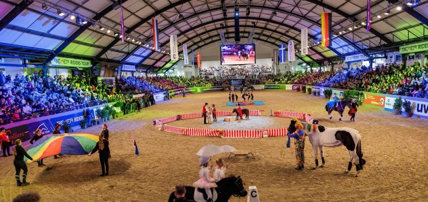 Erfolgreiche Premieren und ambitionierter Reiternachwuchs bei den VR CLASSICS