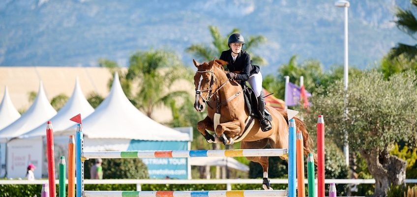 Nicola Pohl schnelle Erste im CSI3* Weltranglisten-Springen in Oliva