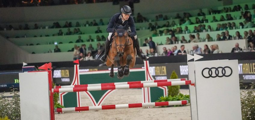 Max Kühner fliegt in der neuen Weltrangliste auf Platz drei!