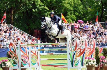 Michael Jung saust in München der Konkurrenz davon