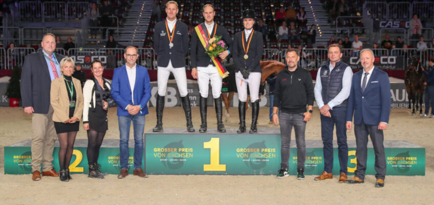 Mitfiebern bei Deutscher Meisterschaft der Landesverbände und Showprogramme für junge Pferdefans