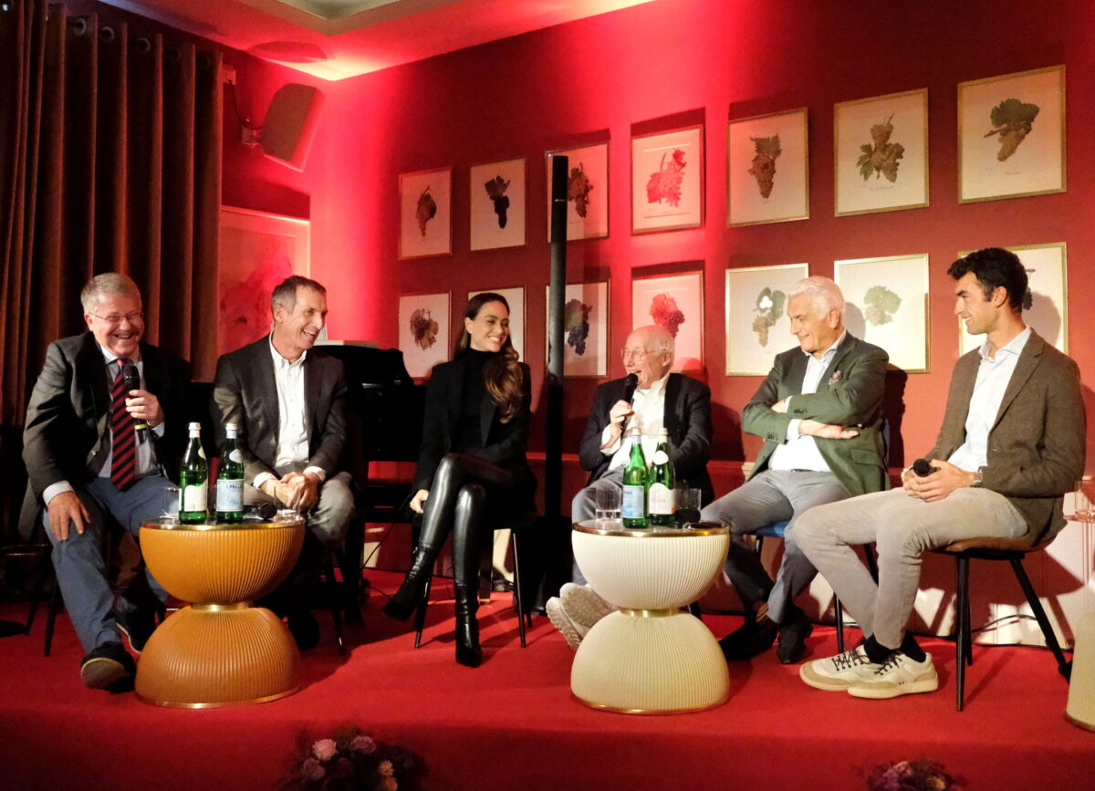 Panel Talk bei Holger Hetzel jetzt online: Die Passion für das Pferd verbindet