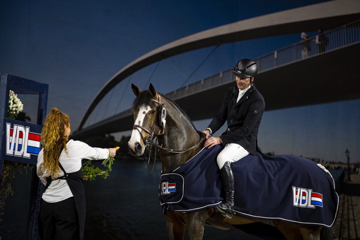 Niederländisches Trio vorne im VDL Groep Preis in Maastricht, Christian Ahlmann wird die letzte Stange zum Verhängnis