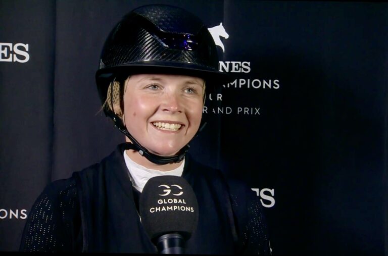 Sophie Hinners & Iron Dames Combella galoppieren Konkurrenz in Prag davon!