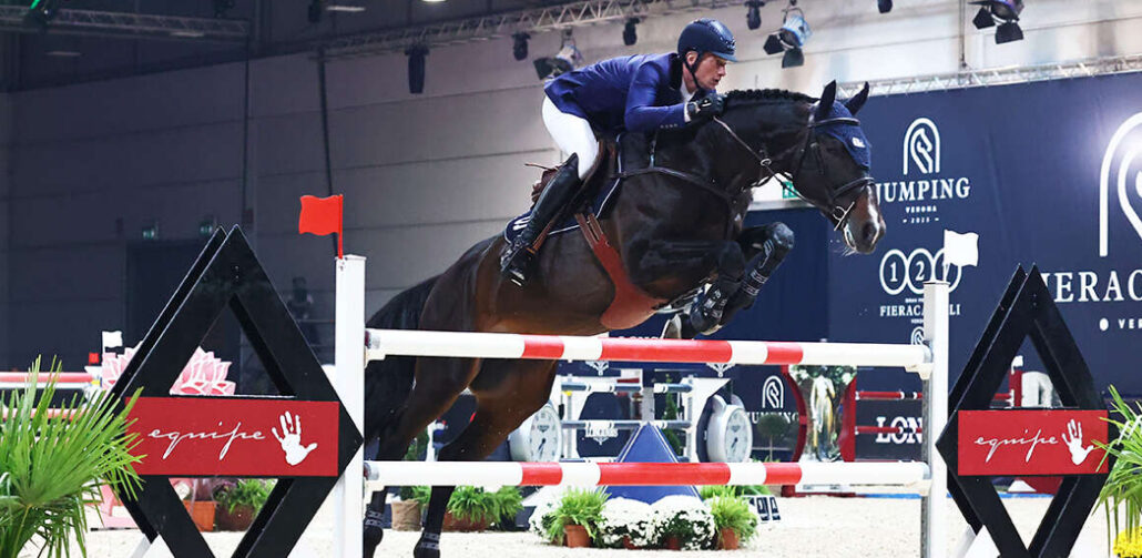 „Otello bleibt einfach cool und denkt mit.“ Daniel Deusser & Otello de Guldenboom dominieren Hauptspringen in Verona