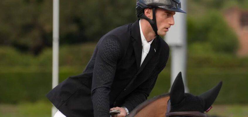 Richard Vogel Dritter im Hauptspringen beim CSI5*-W in Arcadia