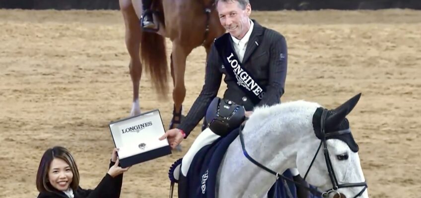 Hansi Dreher zu schnell für John Whitaker in Hong Kong!