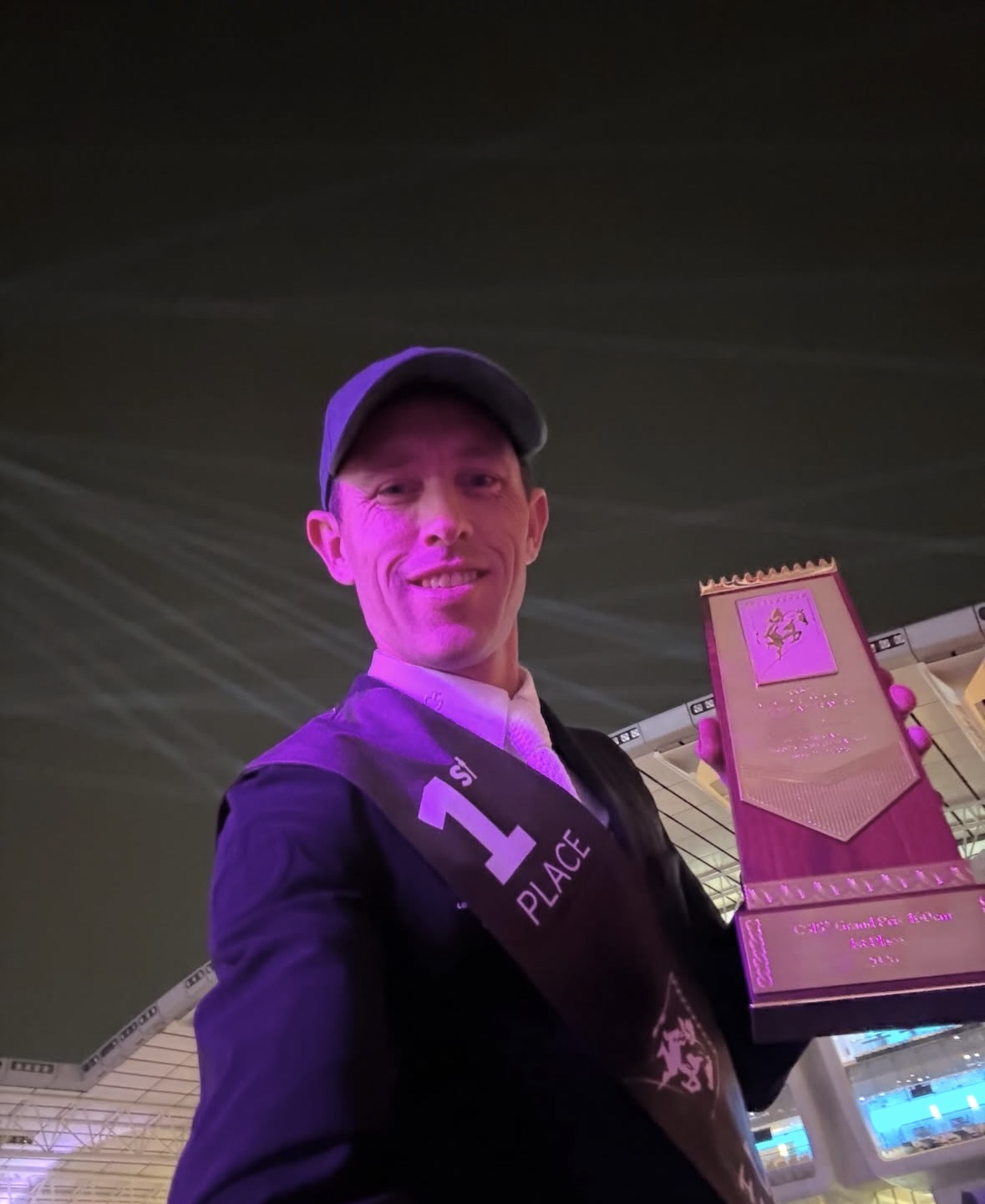 Übermächtiger Scott Brash gewinnt 3*- und 5*-Sterne Grand Prix in Doha – Janne Meyer beste Deutsche!