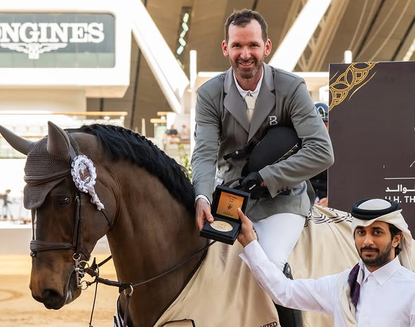 Philipp Weishaupt gewinnt das 1., Janne Meyer wird Vierte im 2. Weltranglisten-Springen in Doha