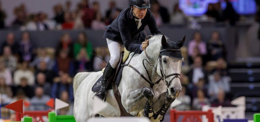 Weltranglistenerster trifft Top-Springreiter: Verboomen und Greve führen Starterfeld bei den VR CLASSICS an