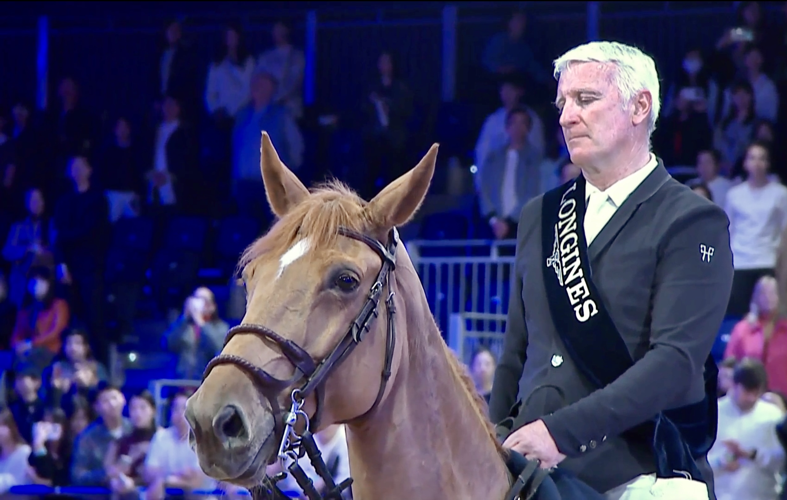 „Ich habe schon lange keinen 5*-Grand Prix mehr gewonnen“ Roger Ives Bost triumphiert in Hong Kong – Richard Vogel bester Deutscher auf Platz sechs!