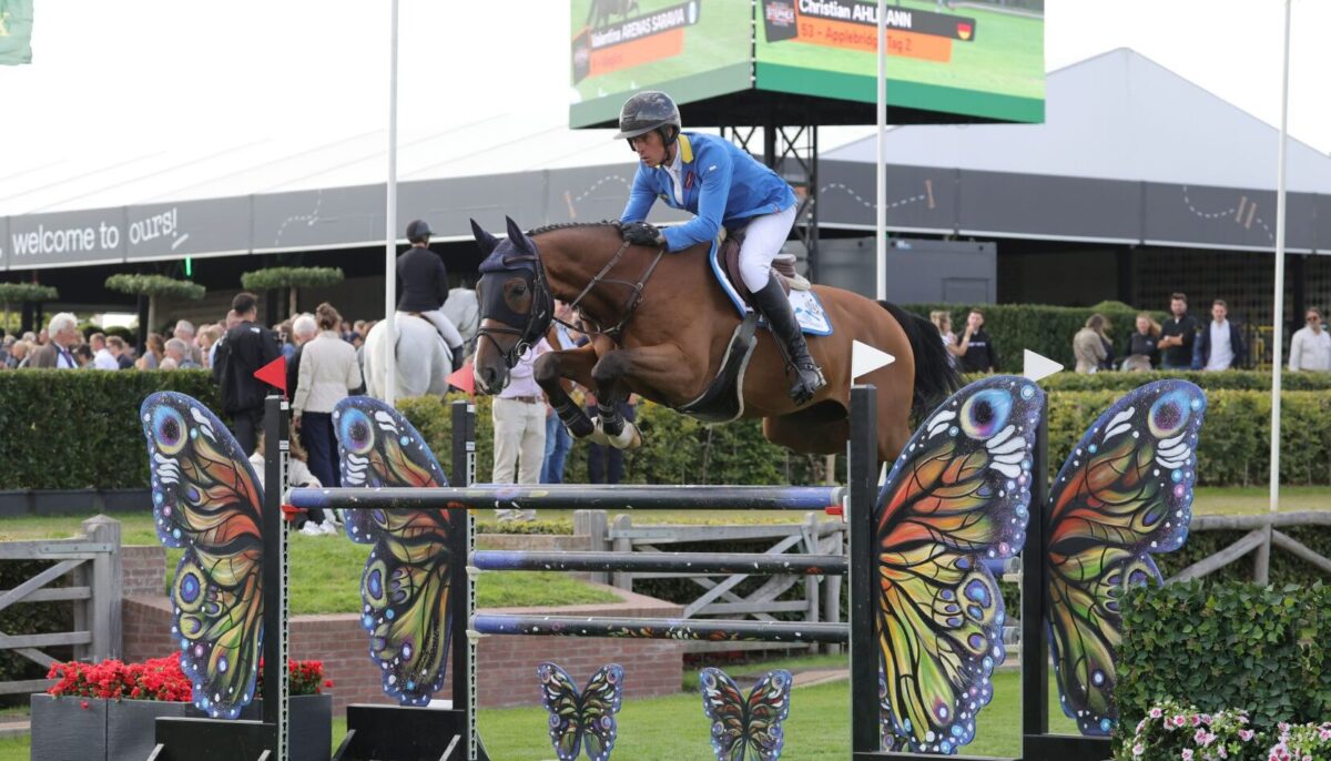 Christian Ahlmann gewinnt mit neunjährigem Applebridge Tag Z das 1,50m Weltranglisten-Springen in Arezzo