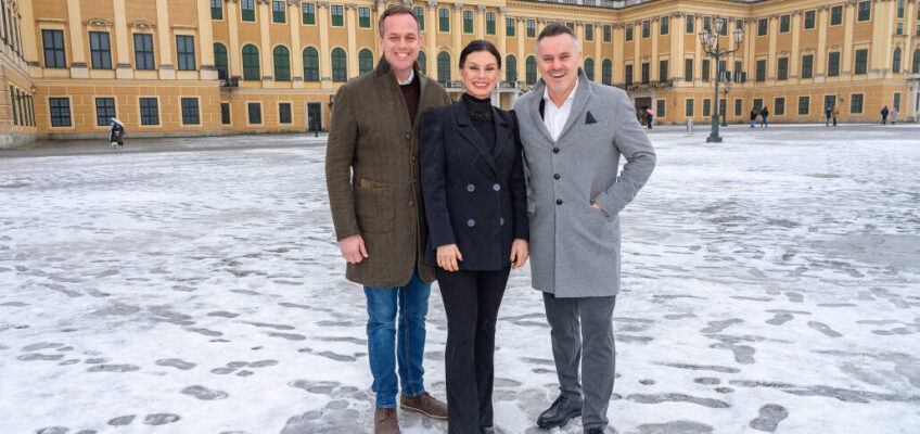 Erstmals Westfalen-Fohlenauktion vor Schloss Schönbrunn bei der Global Champions Tour