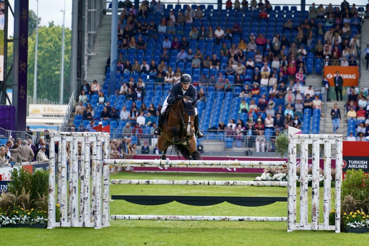 US-Amerikaner Jj Torano schnappt Max Paschertz in Aachen Sieg im Stawag-Preis weg
