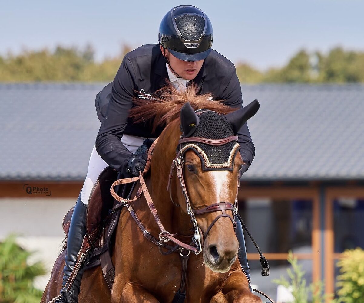 Sieg und Platz 5 für Max Haunhorst beim 3* Weltcup-Springen in Rumänien